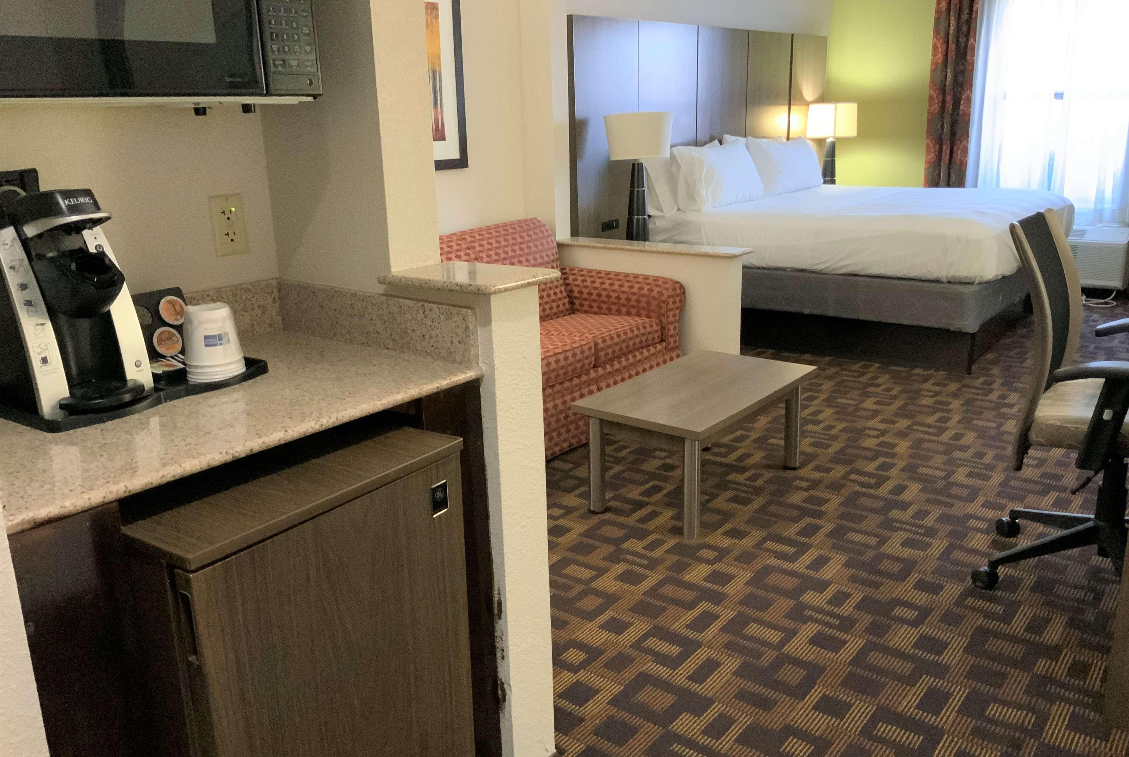 Wingate By Wyndham Jackson Ridgeland Hotel Exterior foto