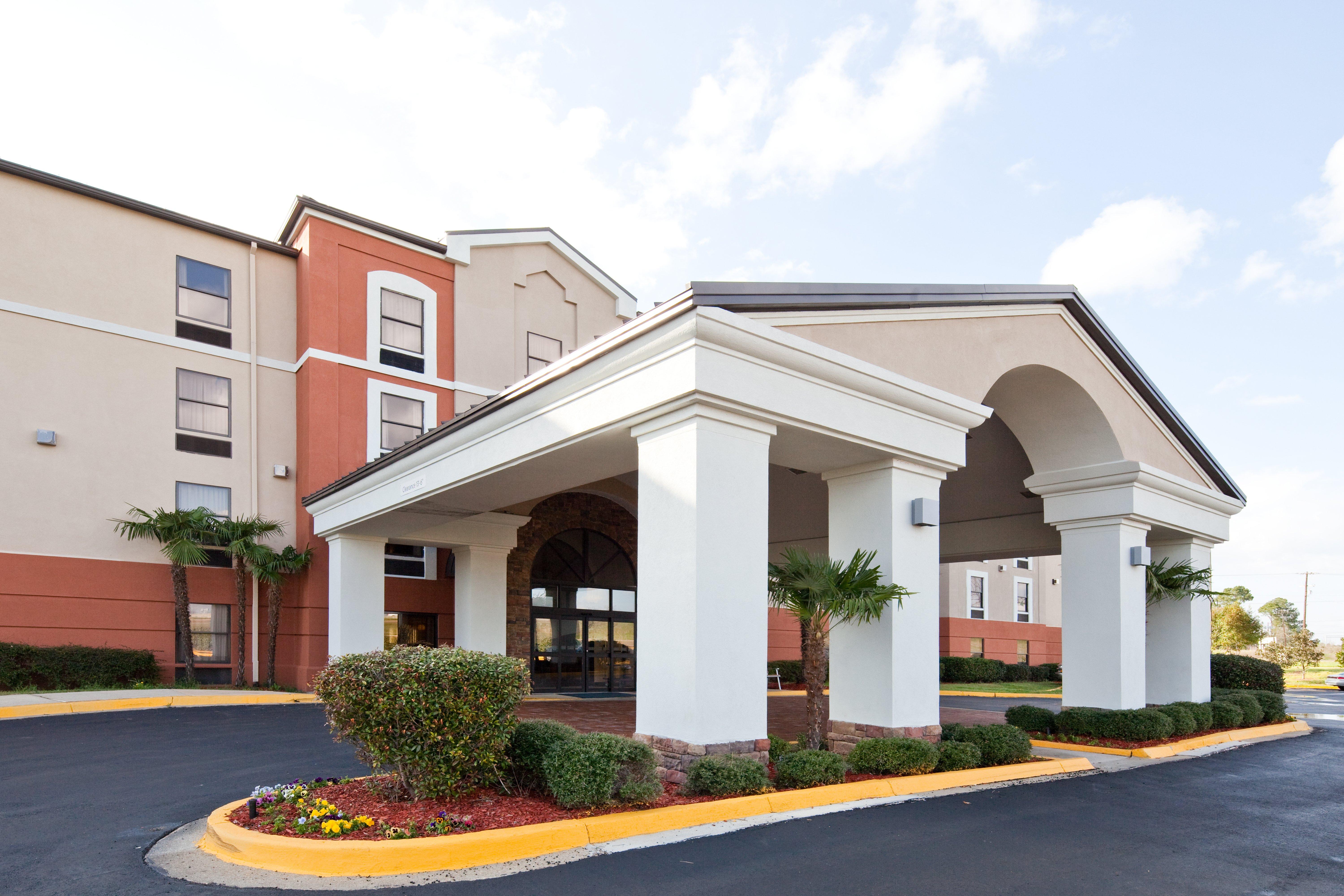 Wingate By Wyndham Jackson Ridgeland Hotel Exterior foto