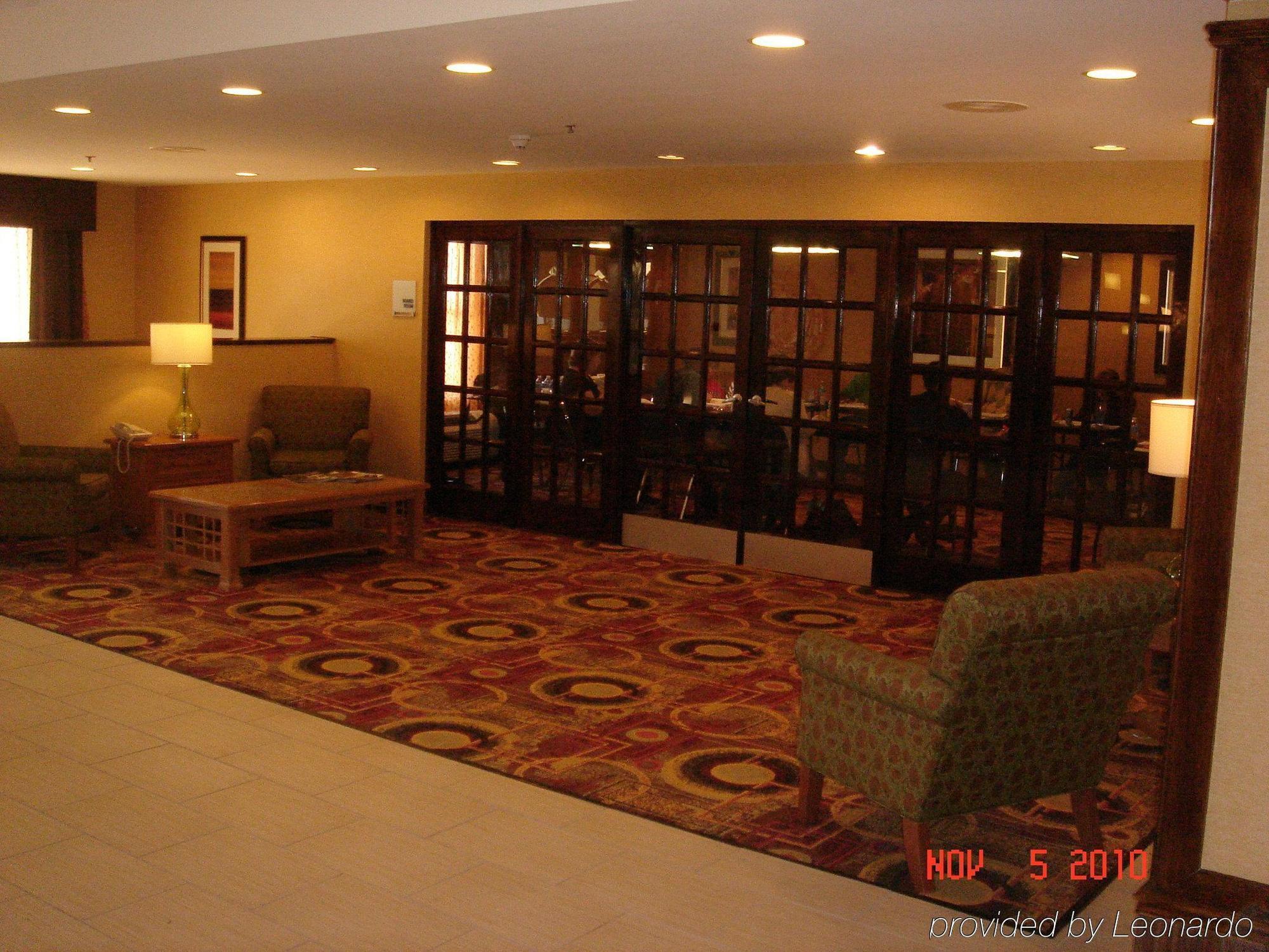 Wingate By Wyndham Jackson Ridgeland Hotel Interior foto
